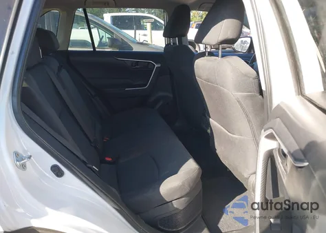 2024 Toyota Rav4 Hybrid Le z USA, uszkodzony, nr VIN 4T3LWRFV1RU138884